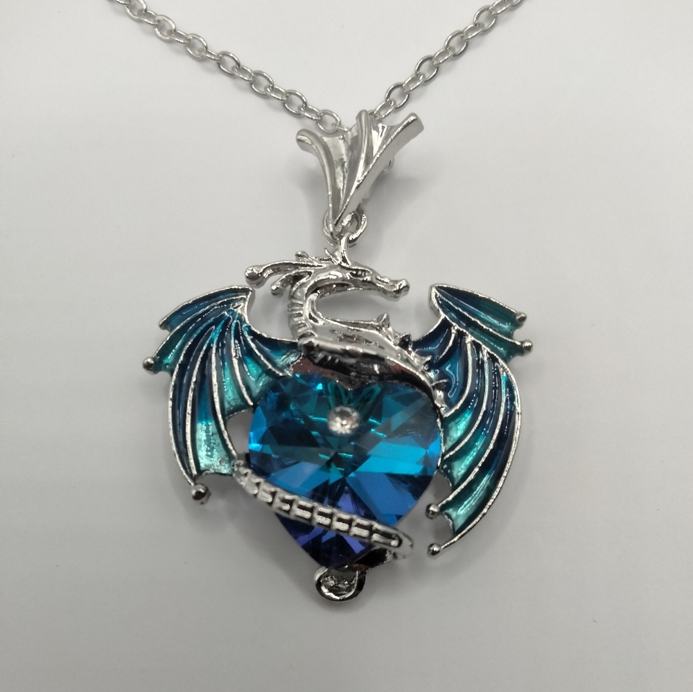 Dragon and Heart Gem - Blue